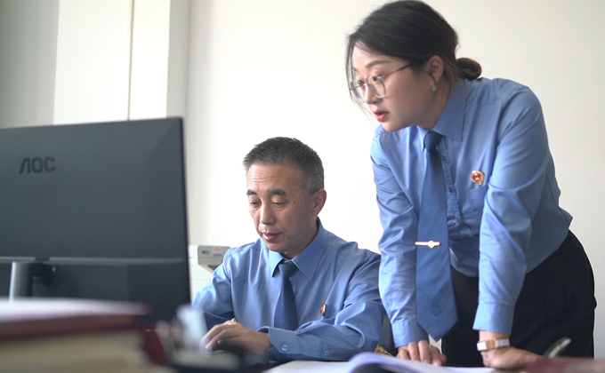 基层检察院要为完善公益诉讼制度提供实践基础，做出基层贡献。